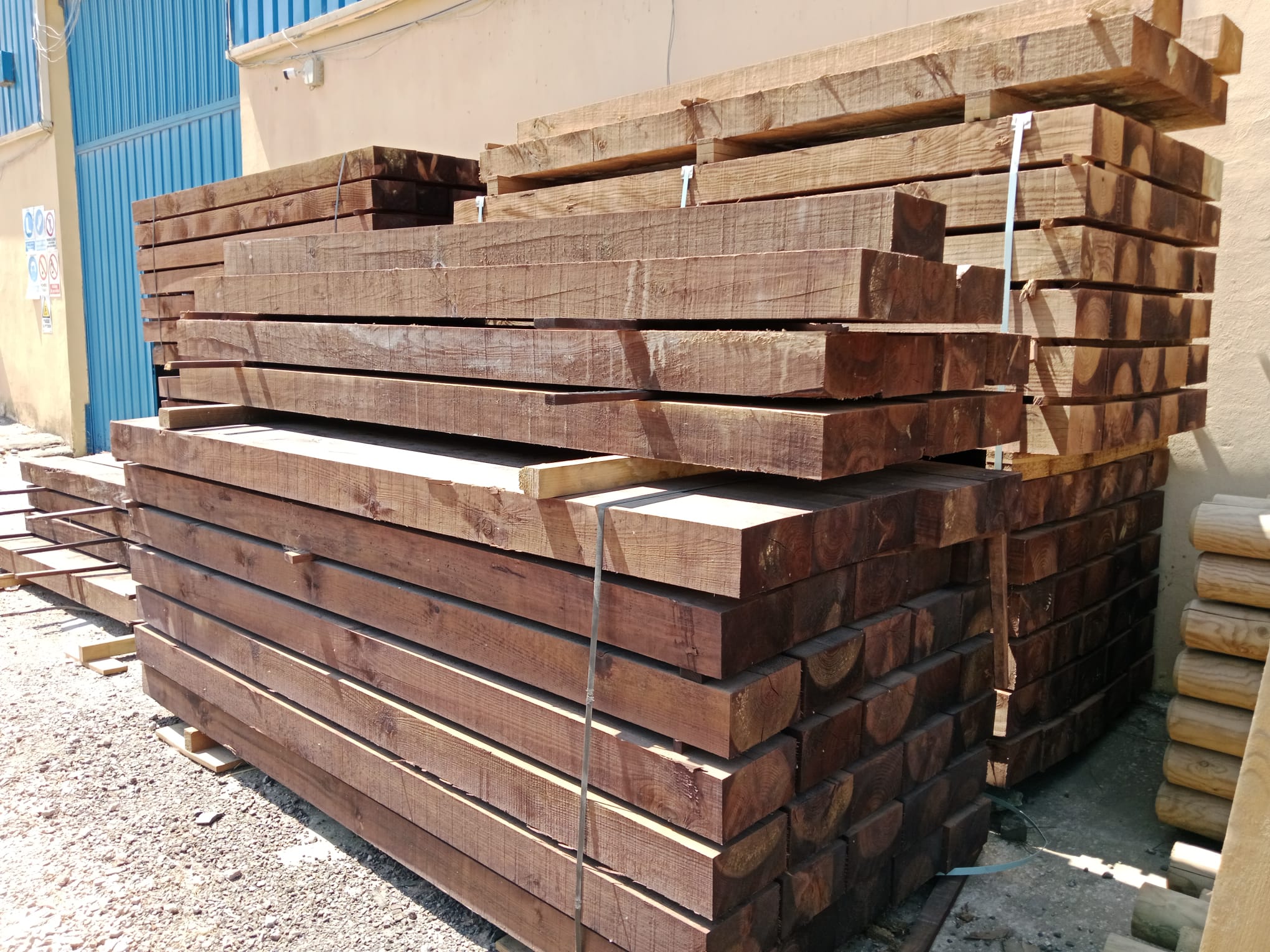 TRAVIESA ECOLOGICA DE PINO EN AUTOCLAVE